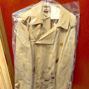 Limited edition Burberry doodle print trench (tan)